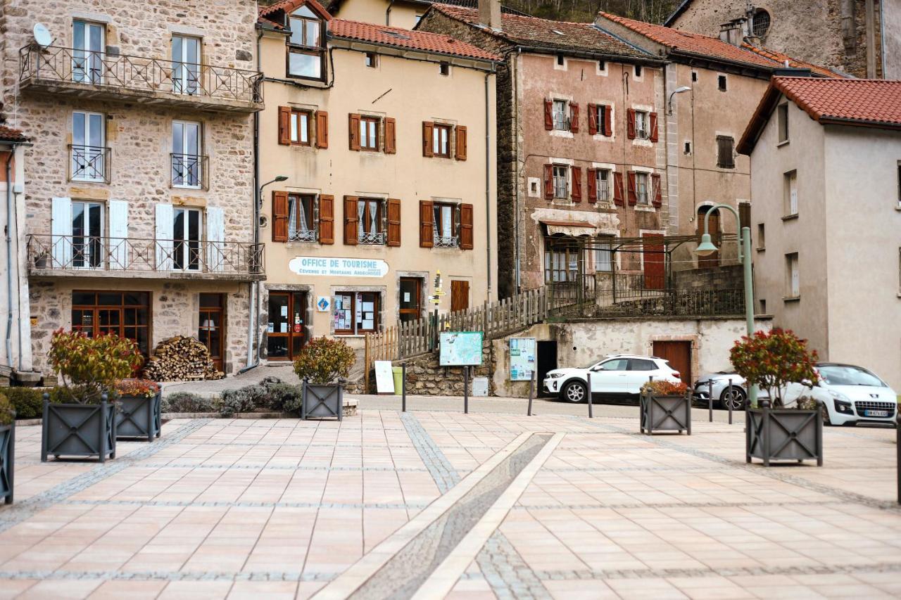 Au Chat Bleu Saint-Laurent-les-Bains Exteriér fotografie
